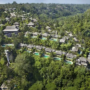 The Royal Pita Maha Resort